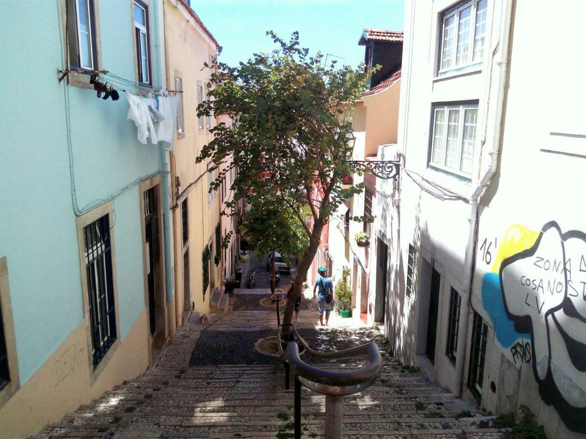 Appartamento Comfy @ Chiado Lisbona Esterno foto
