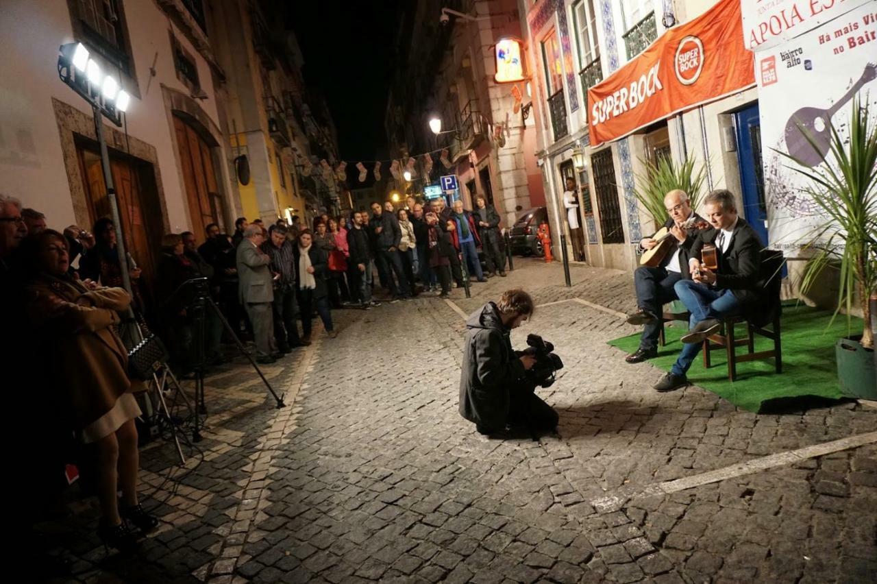 Appartamento Comfy @ Chiado Lisbona Esterno foto