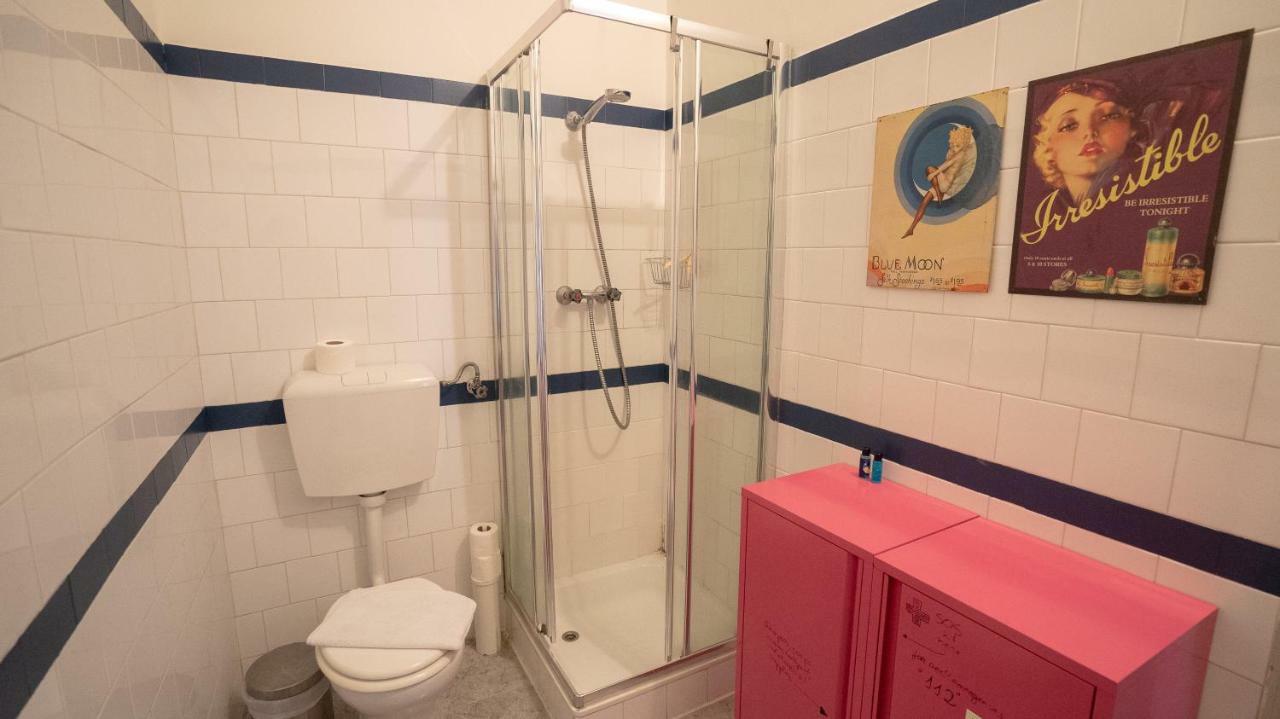 Appartamento Comfy @ Chiado Lisbona Esterno foto
