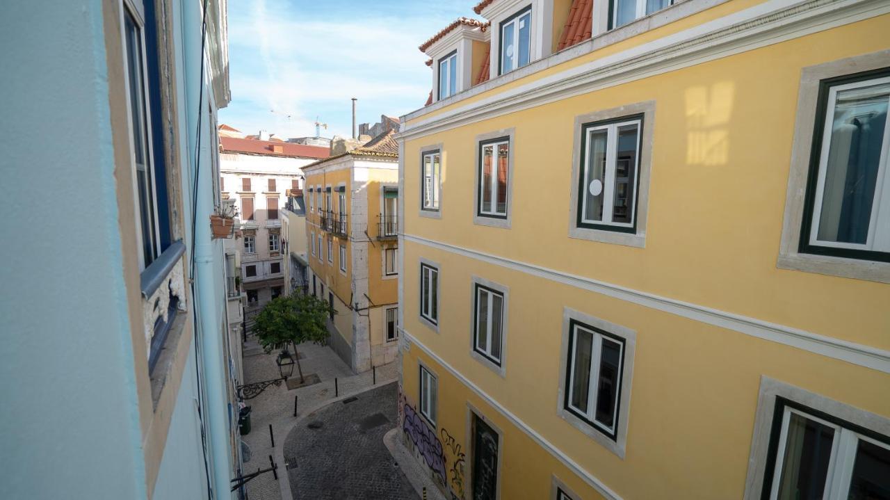Appartamento Comfy @ Chiado Lisbona Esterno foto